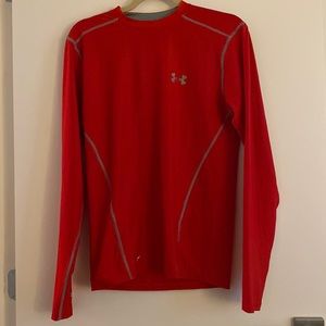 Under Armour Heat Gear red Long Sleeve Tee size S